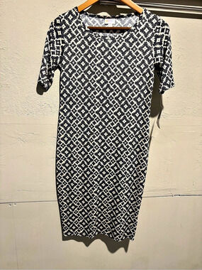 LuLaRoe Julia Dress Geometric Midi in Blue & White XS